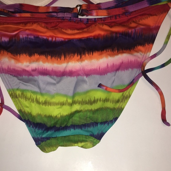 Victoria Secret bikini - Picture 4 of 6